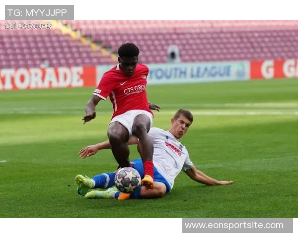 卢卡缺阵期间夫斯表现惊艳三场比赛场均4010如今三节已得36分9篮板