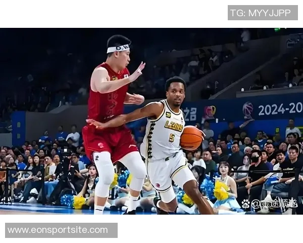 布朗谈球队信念：学习与成长助力球员提升表现